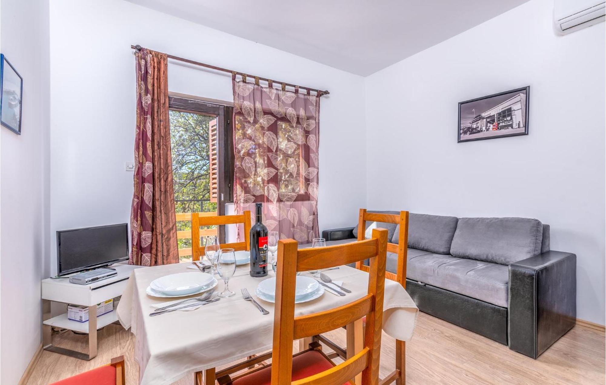 Gorgeous Apartment In Krk With Kitchen Krk Town Exterior photo